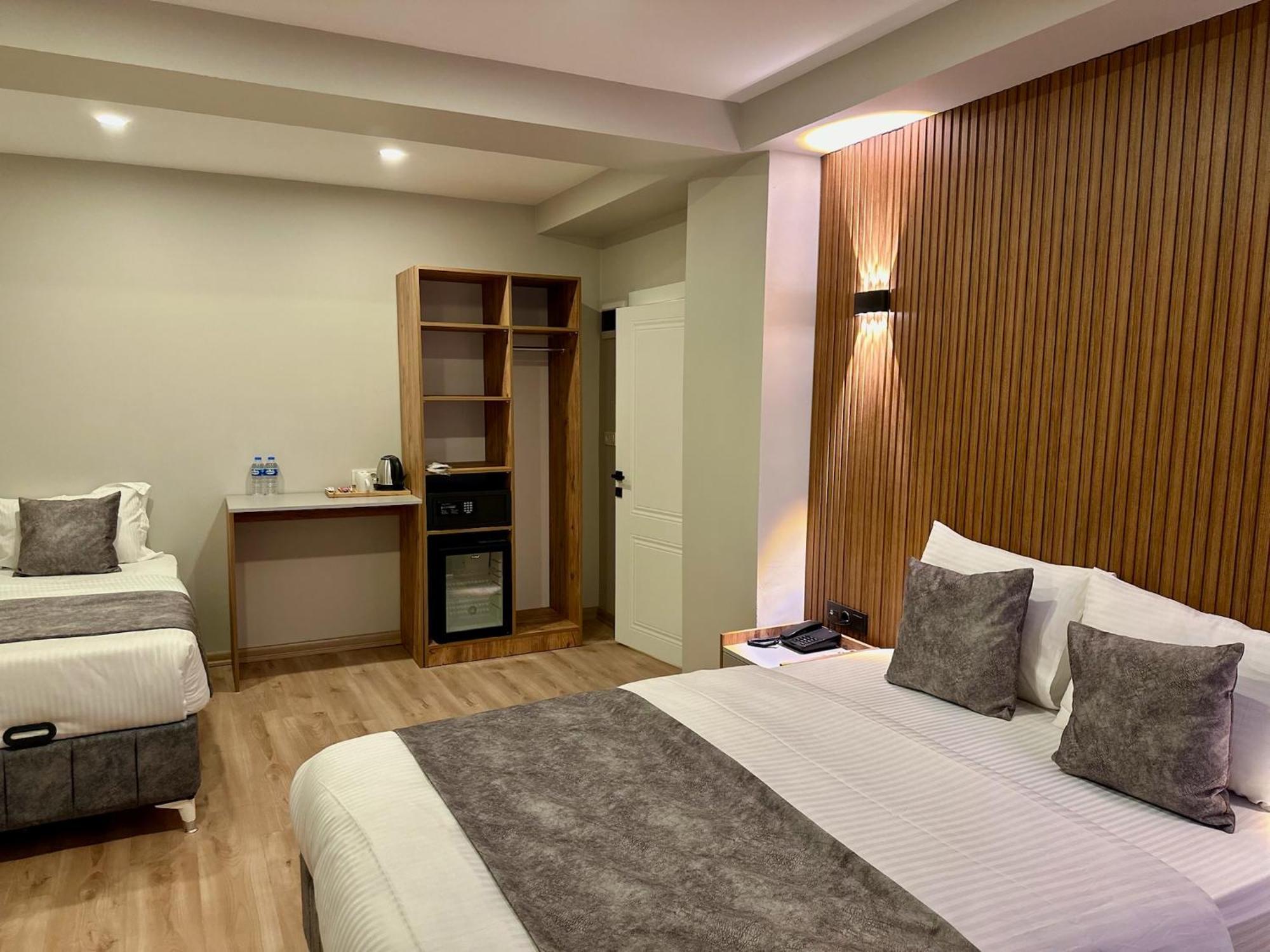 Skymoon Istanbul Airport Hotel Arnavutkoy Extérieur photo